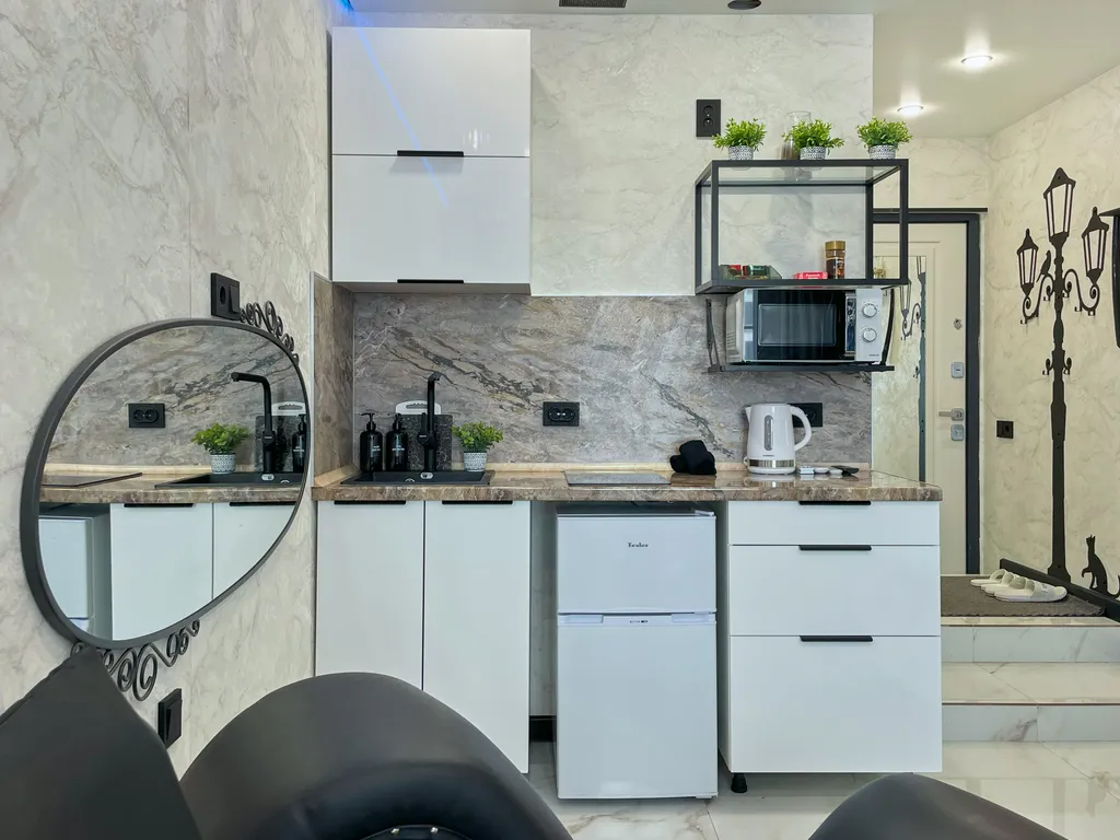 Студия с большой джакузи для двоих