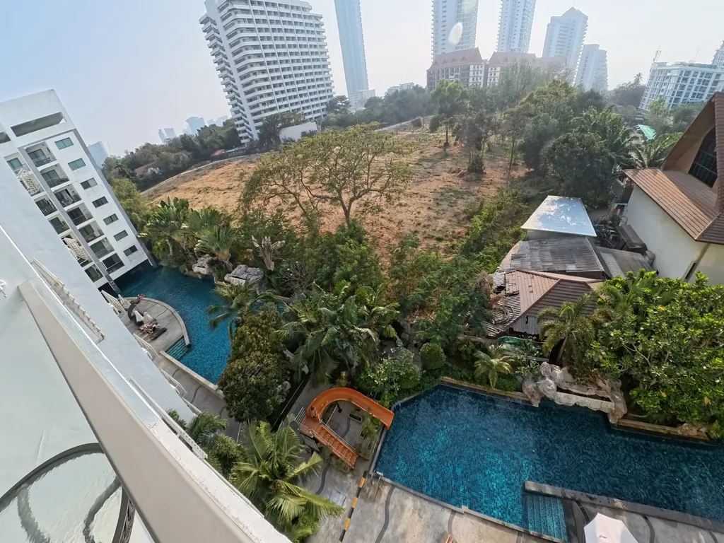 Евродвушка в Club Royal Wongamat