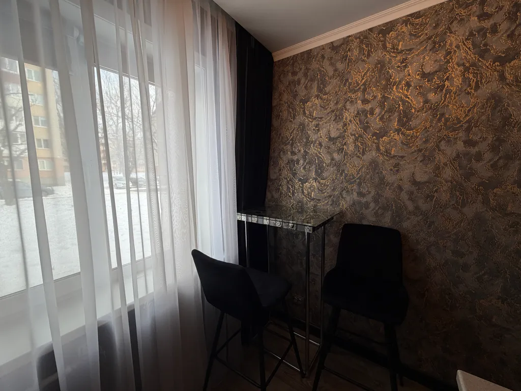 На проспекте Победы