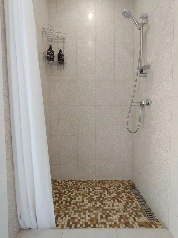 Роскошный евротрёхкомнатный апартамент с панорамным видом