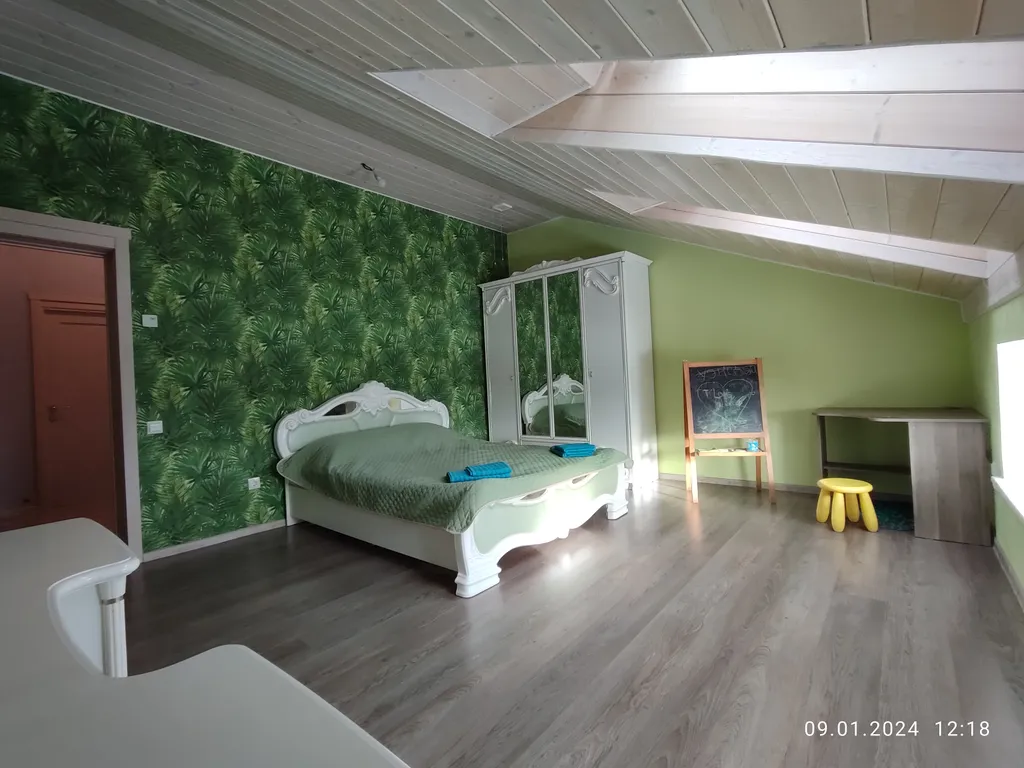 Добрый дом с баней и большим залом-камином