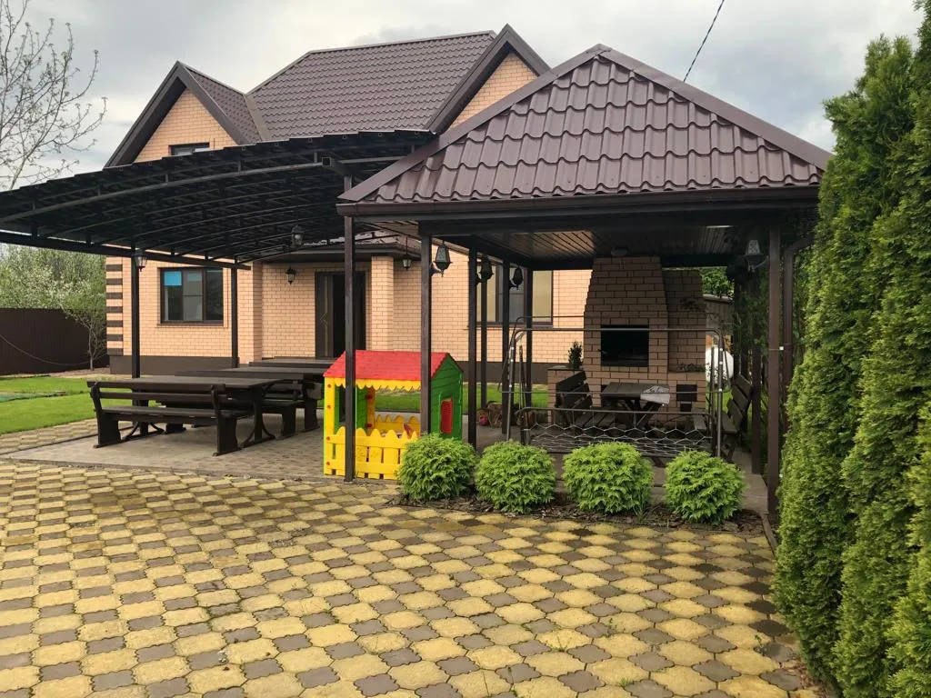 Коттедж Уютный семейный дом для отдыха — Ленина