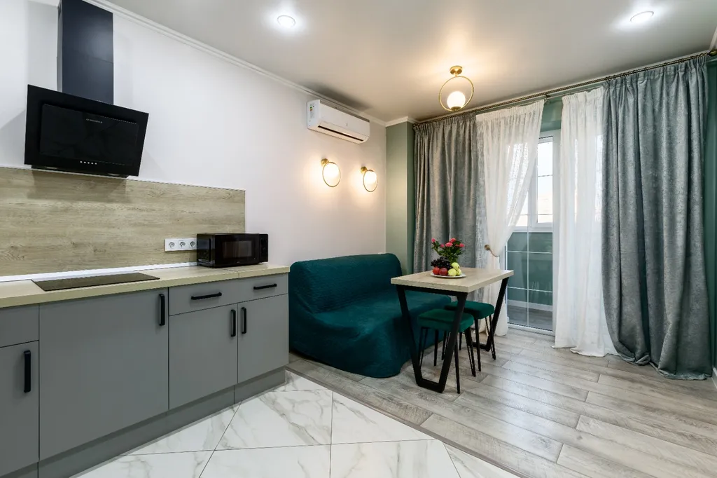 Дизайнерская квартира около центра