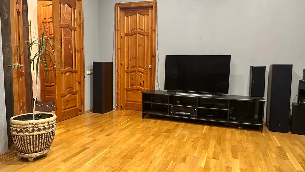 Центр Двухкомнатная квартира с парковкой