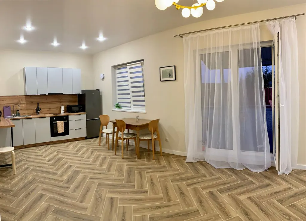 Новый, уютный дом рядом с озером Логмозеро