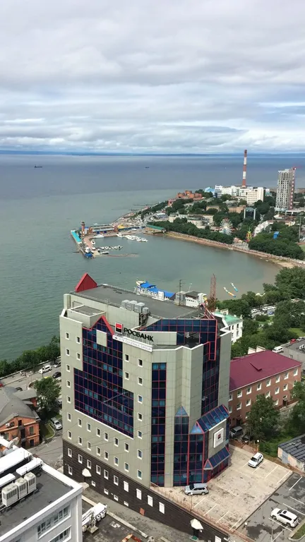 Роскошные апартаменты с видом на бухту Золотой Рог и Амурский залив