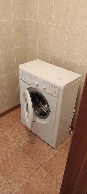 Двушка возле Галактики