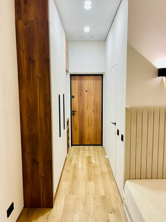 Уютная квартира в центре с балконом и видом на горы