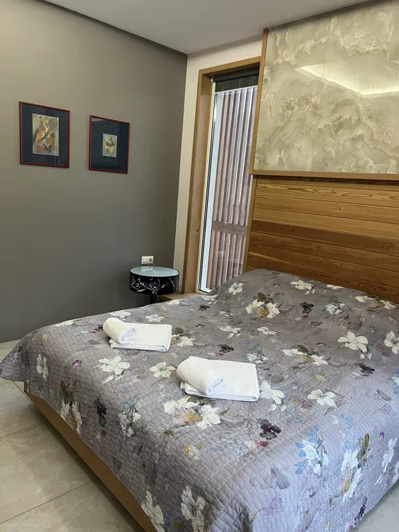 Семейные апартаменты с террасой и видом на горы