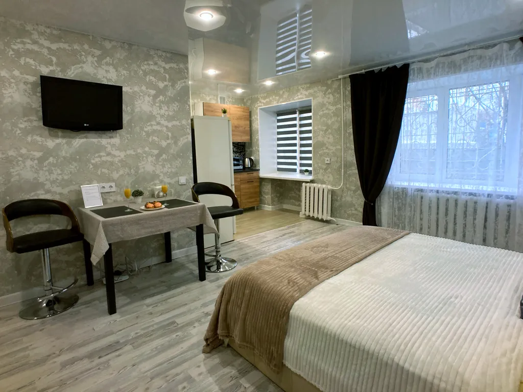 Студия у театра Театр, рядом парковка