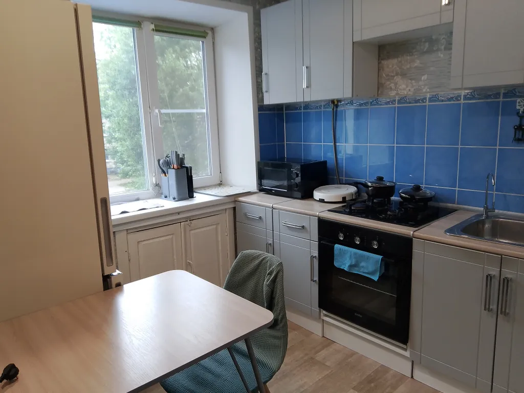 Комфорт двушка в центре города с 2 отдельными широкими спальными места