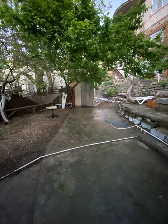 Комната на берегу