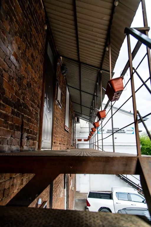 Квартира 2-комнатная в старинном особняке с парковкой