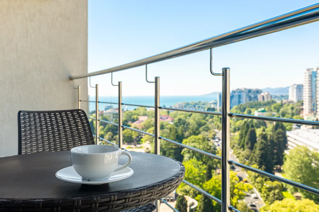 Апартамент с 2 спальнями и с 2 балконами