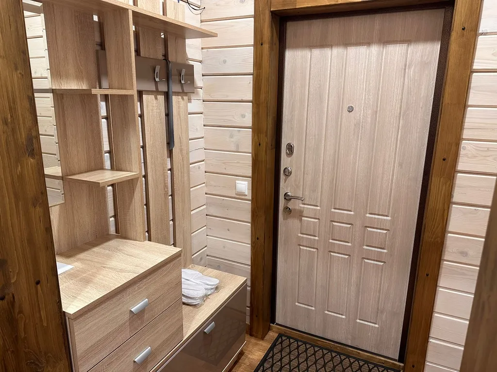 Тёплый коттедж на первой линии озера Волго