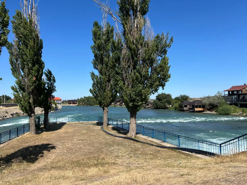 Гостевой дом у РРК Янтарное, Глав Рыба, Сулакский каньон