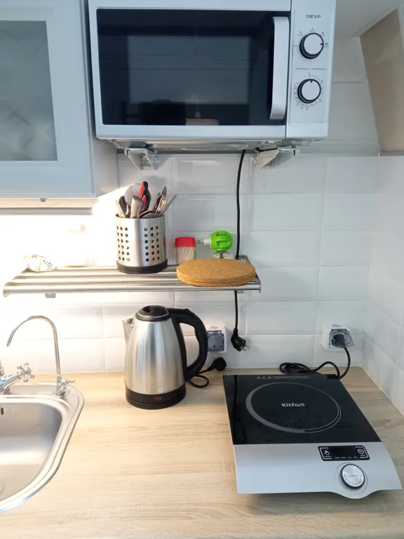 Домик у самого озера