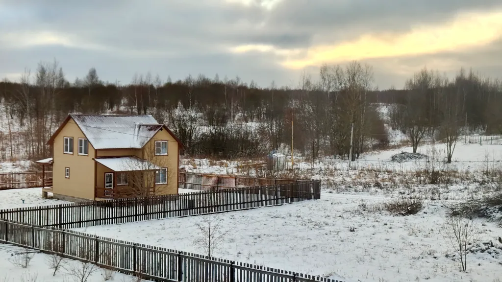 Дом с террасой