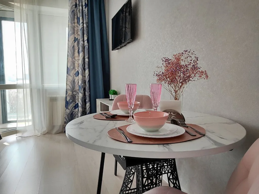 Квартира Квартира Просторная стильная студия с видом на реку у метро — Новосибирск