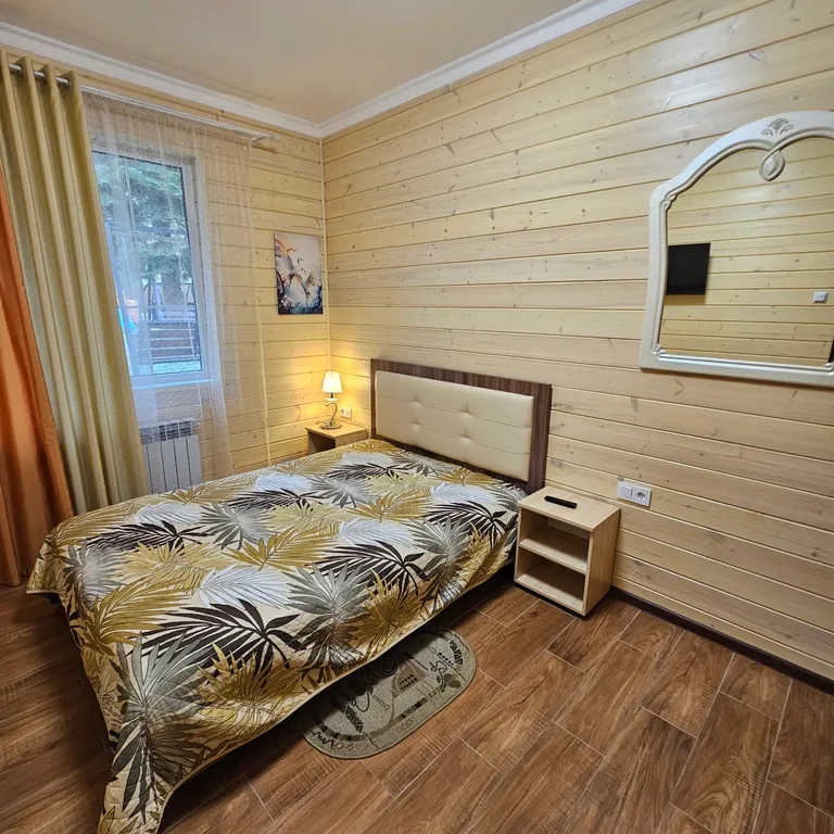 Котедж . Дом у подножия горы!