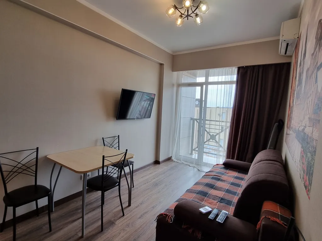 Квартира 2-комнатная Квартира — Адлер