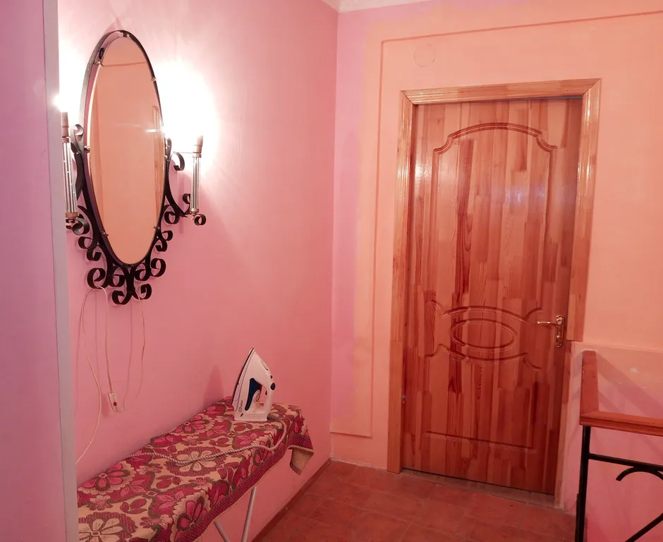 Квартира с мангальной зоной, гаражом и личным местом отдыха во дворе