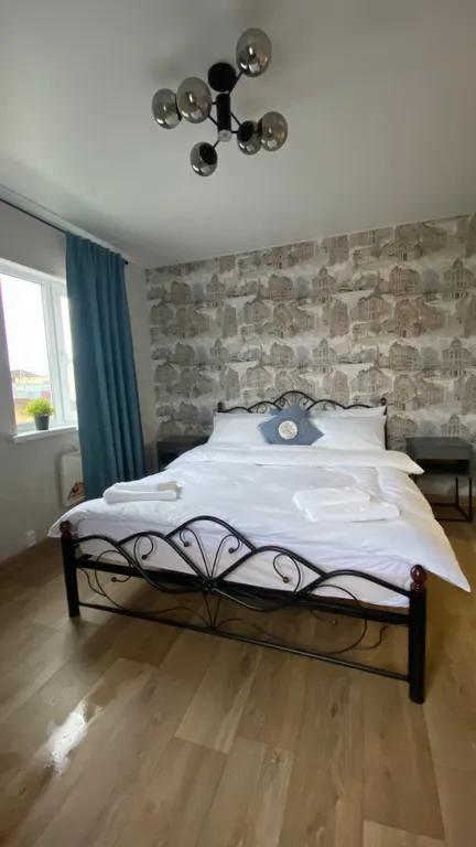 Загородный дом с 5 комнатами, зоной барбекю и баней