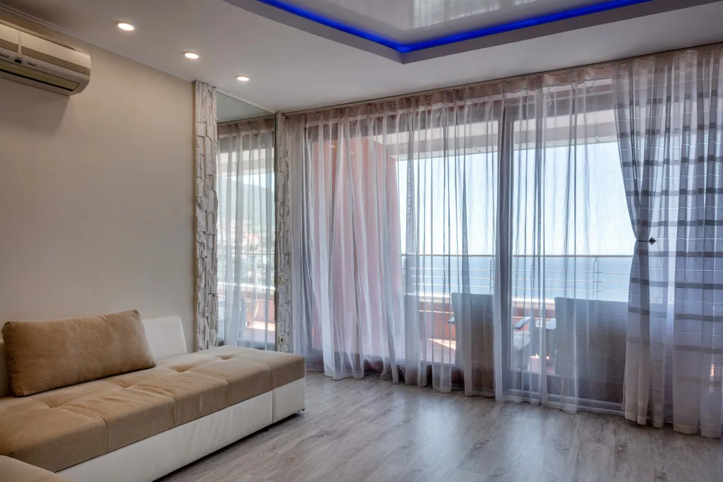 Трёхкомнатная квартира с панорамным видом на море и горы