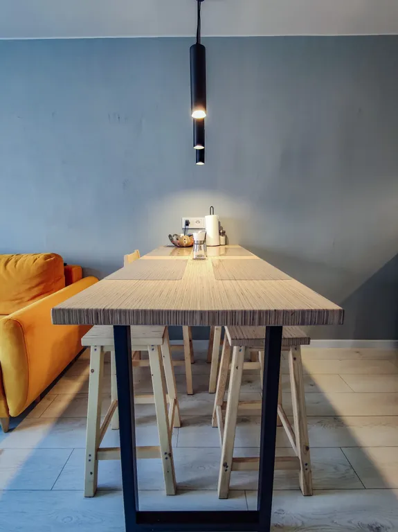 Уютная квартира в центре города с видом на гору