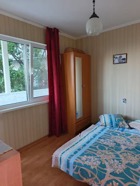 Отдельная комната-домик с выходом на террасу с видом на море