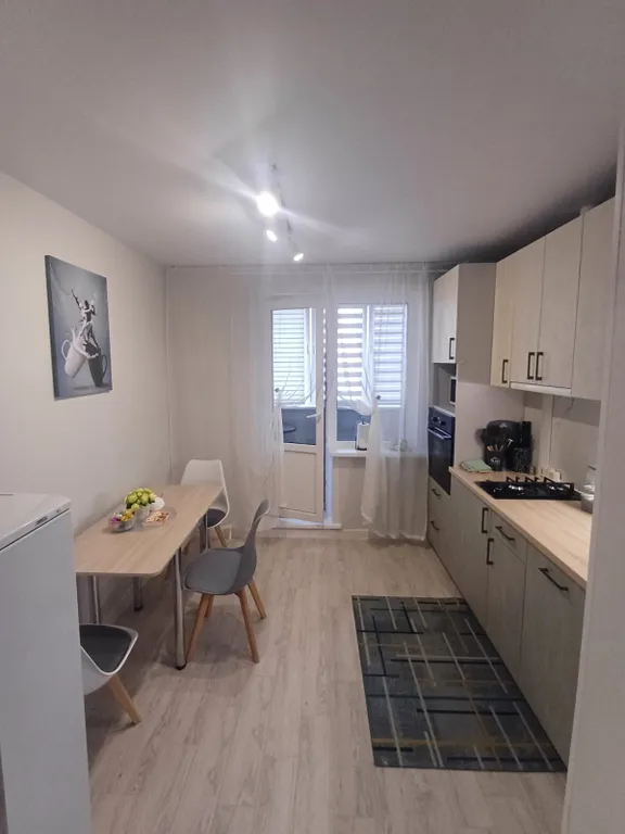 Уютная двухкомнатная квартира недалеко от ТЦ Тринити — аренда посуточно в Гродно