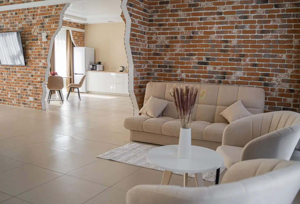 Уникальные апартаменты в центре города с панорамными окнами