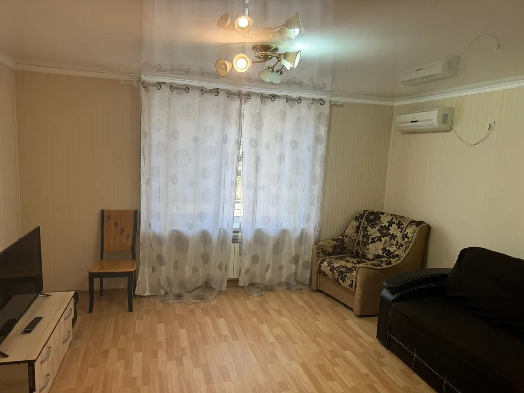 2-комнатная Квартира — аренда посуточно в Евпатория