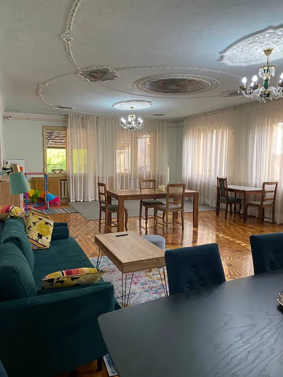 Уютный дом вблизи озера для ценителей красоты