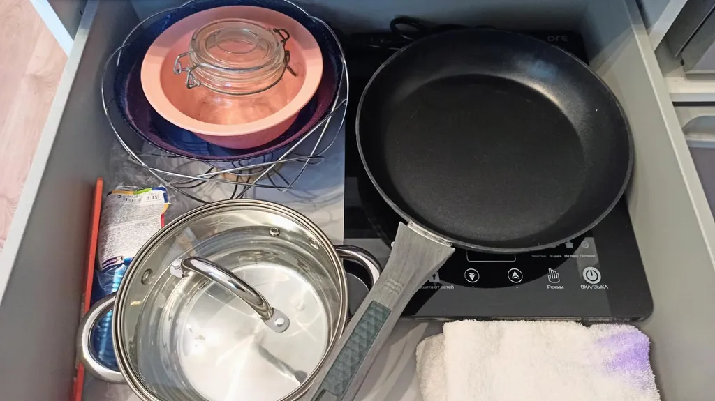 Студия с видом на Каму