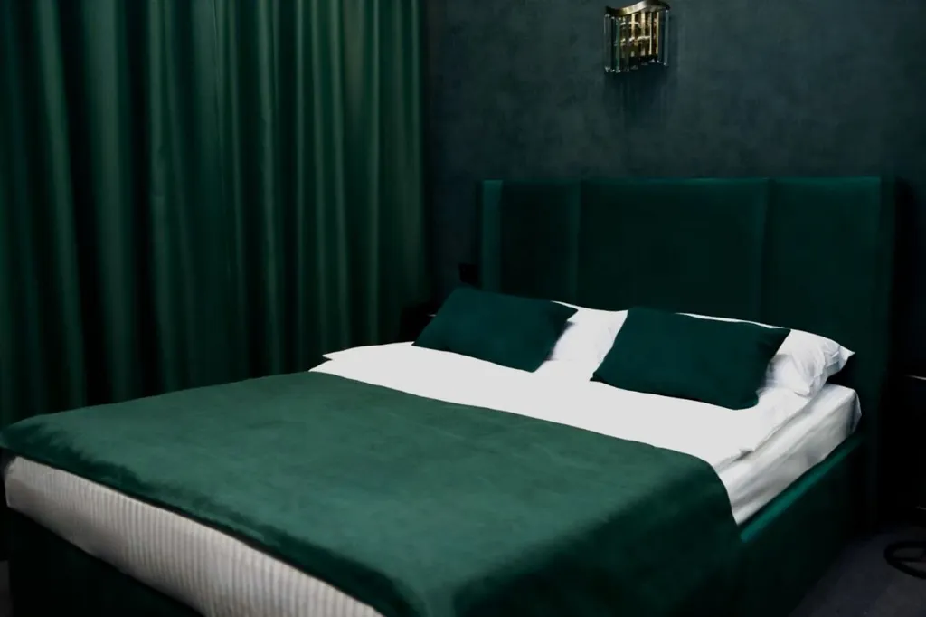 Мебелированные комнаты Космос на Владимирской