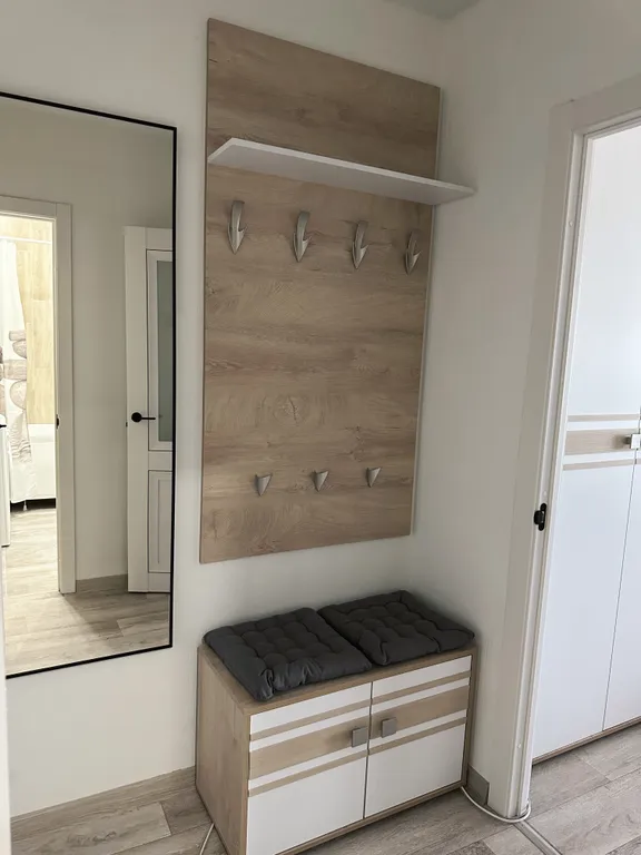 Студия с панорамной лоджией у арены Трактор