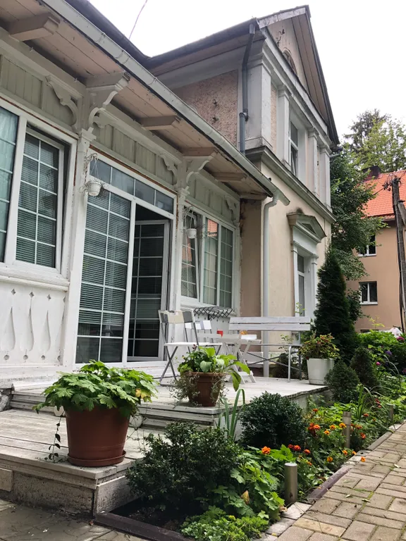 Студия Морская в центре