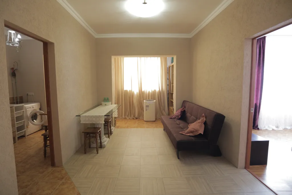 Уютная квартира — аренда посуточно в Гудаута