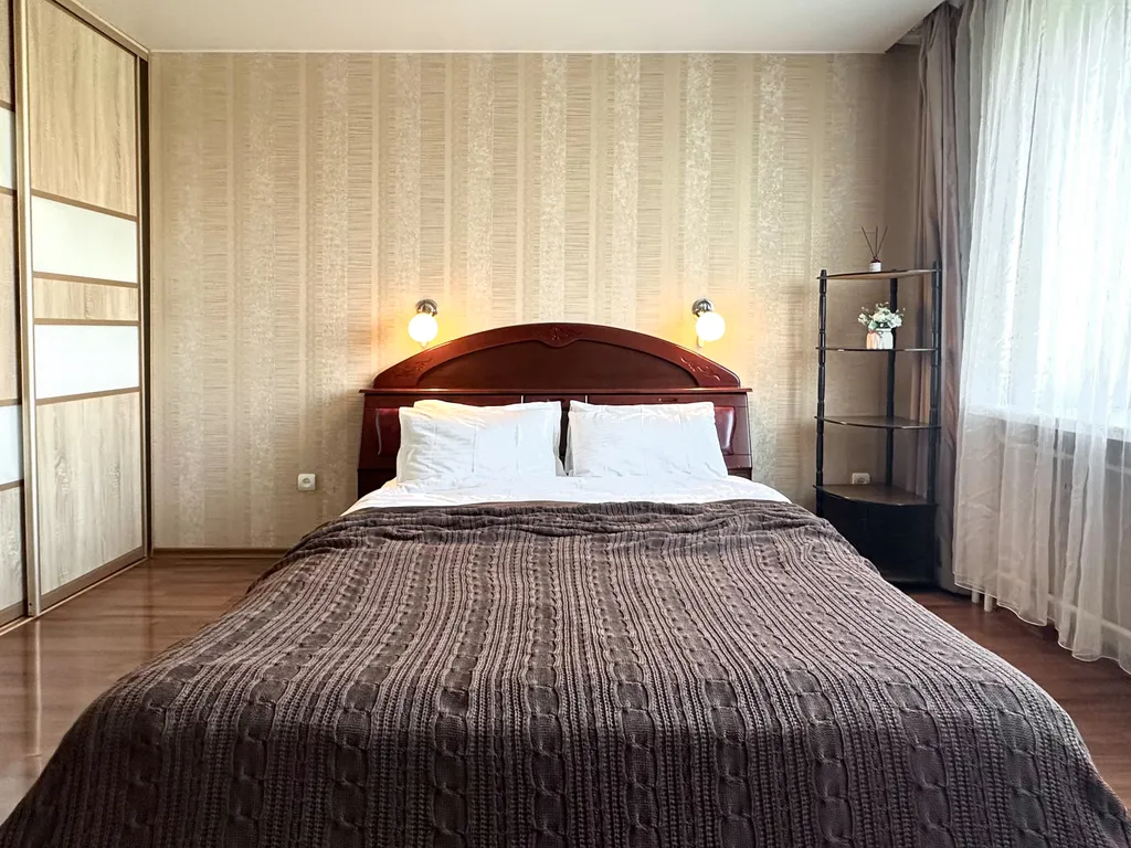 Квартира Уютная двухкомнатная на Заре с двумя кроватями — аренда посуточно в Владивосток