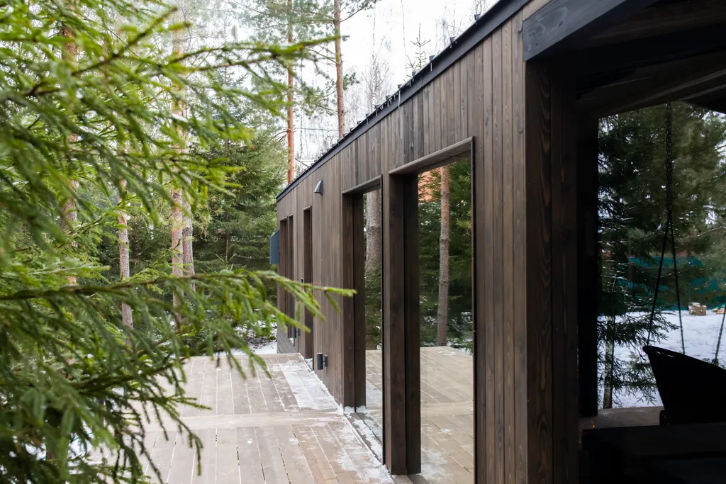 Коттедж Экcклюзивный дом с гopячим чaнoм в сосновом лесу — Семеновское