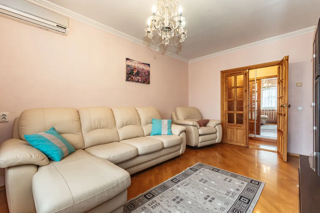 Квартира для большой семьи или командировочных по работе — аренда посуточно в Ростов-на-Дону