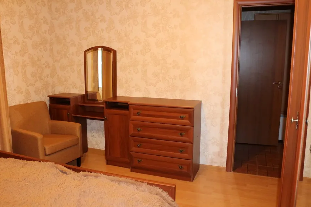 Квартира 4-комнатная Квартира — Воскресенское