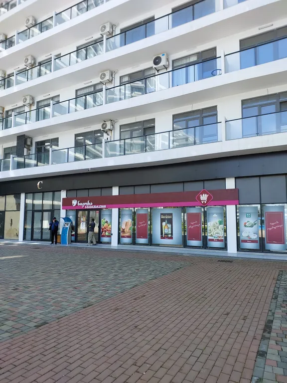 Уютная квартира с бассейном и панорамным видом на море горы и парк