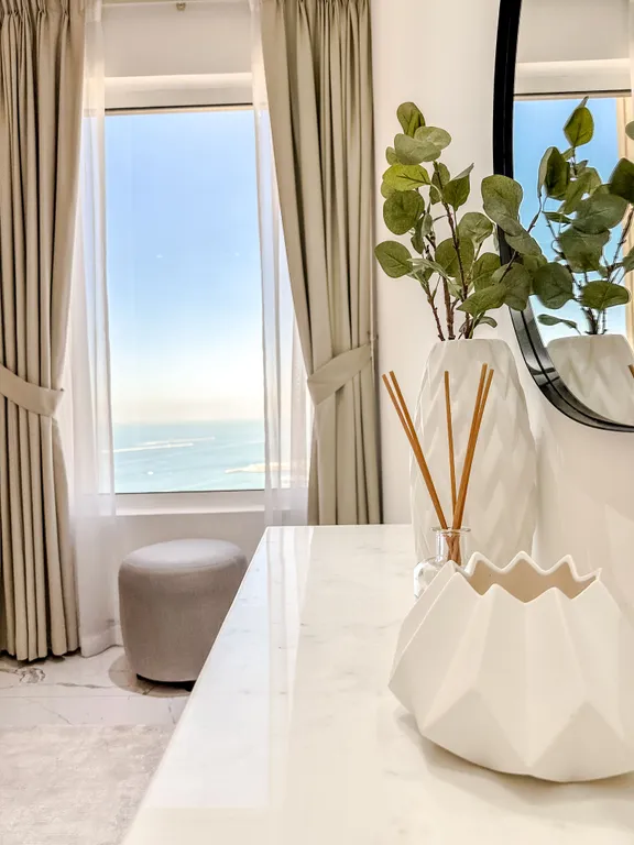 Стильная трёхкомнатная квартира