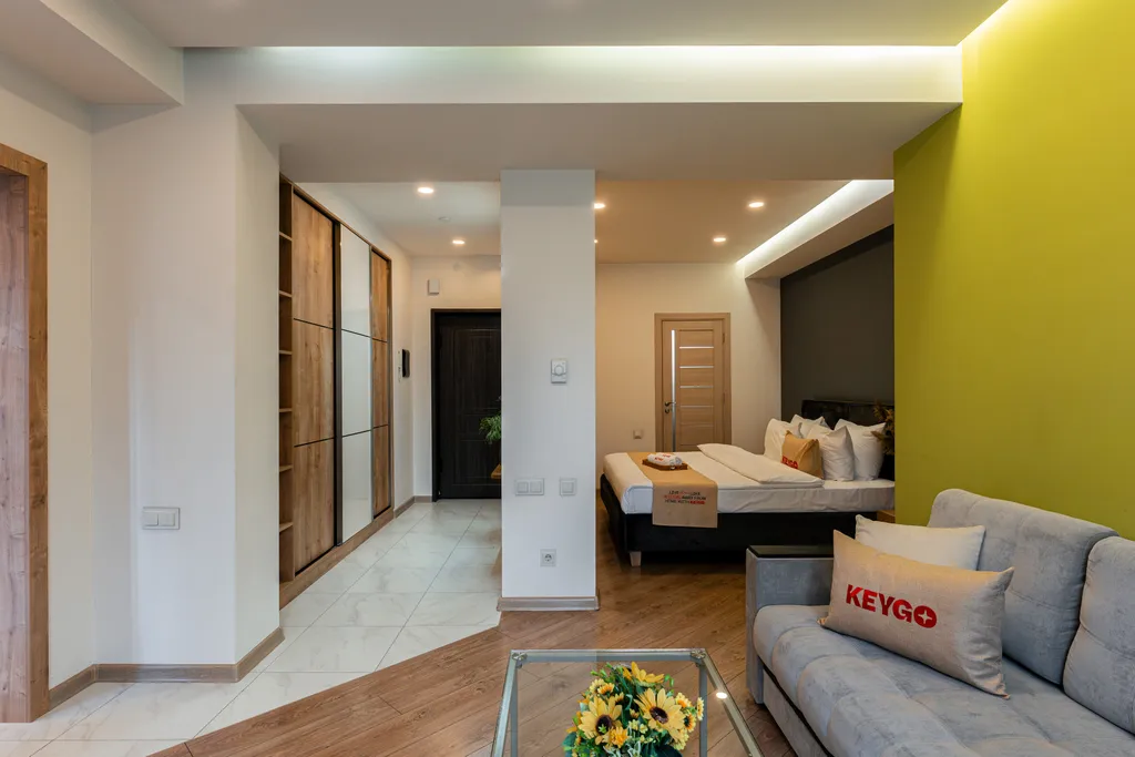 Студия ключ к центру Еревана