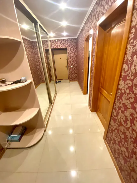 Квартира 2-комнатная Квартира — Калининград