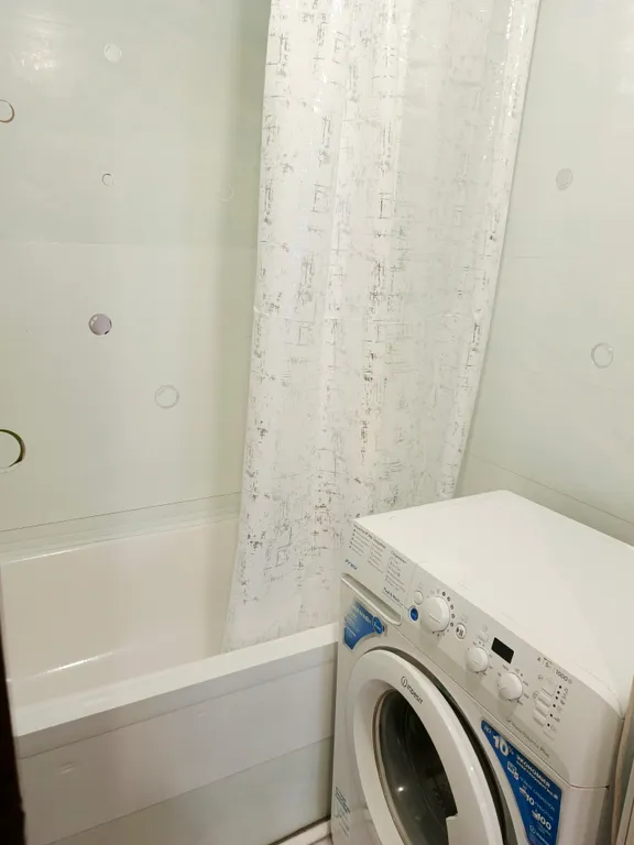 Квартира Уютная большая квартира возле парка победы — Севастополь