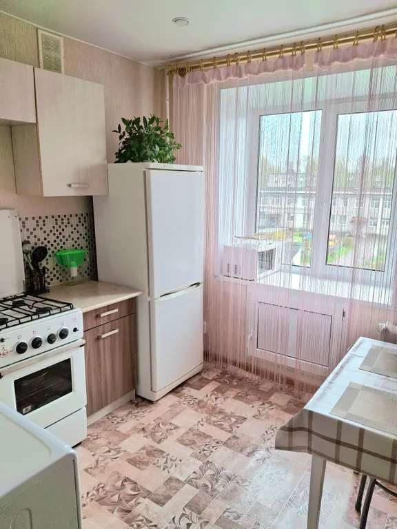 Квартира 1-комнатная Квартира — Тихвин