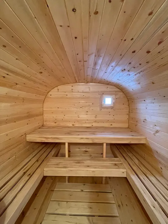 Уютный двухэтажный дом для приятного отдыха